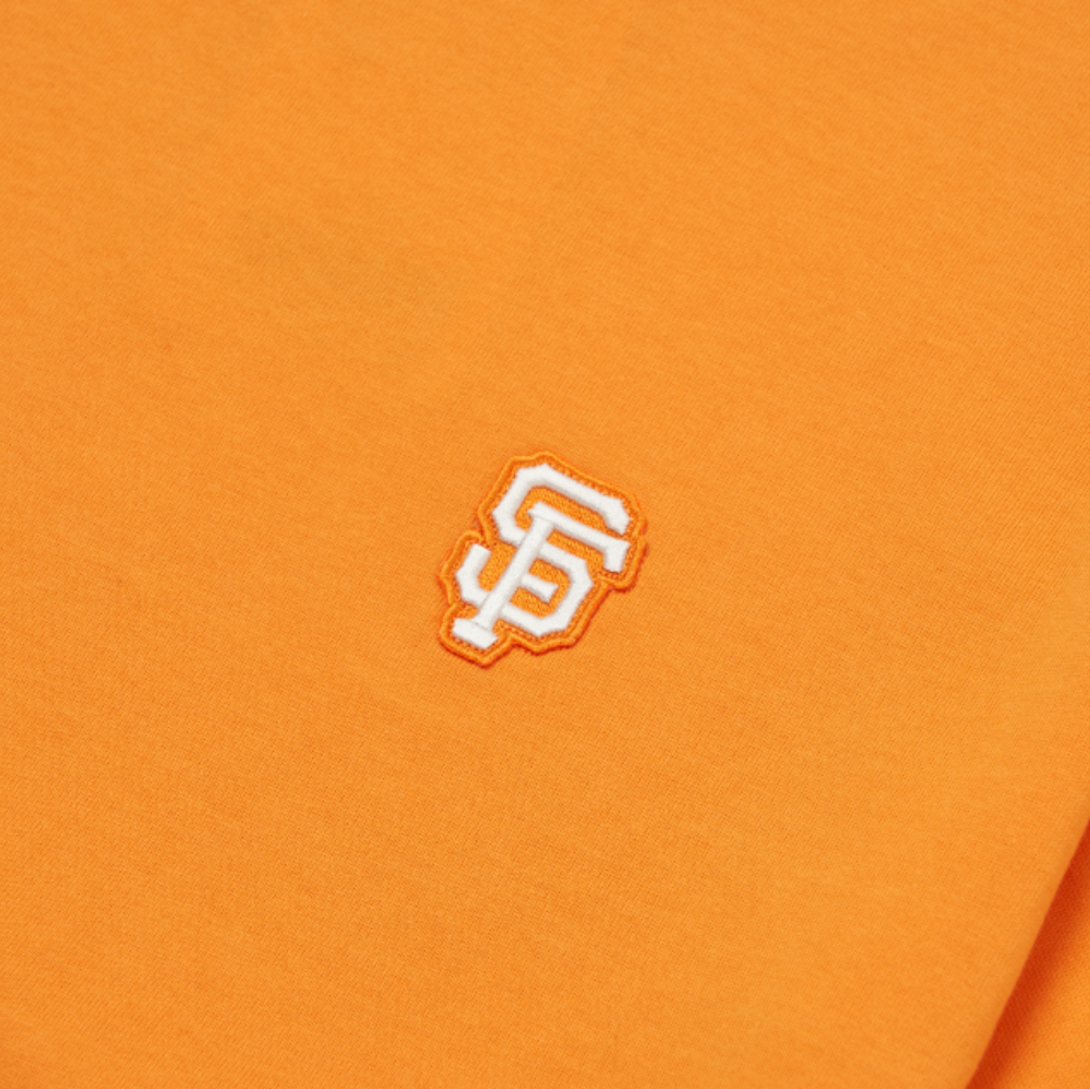  Áo thun MLB -  CHECKERBOARD BACKLOG SHORT SLEEVE T-SHIRT SAN FRANCISCO GIANTS - 3ATSM8023-14ORS 