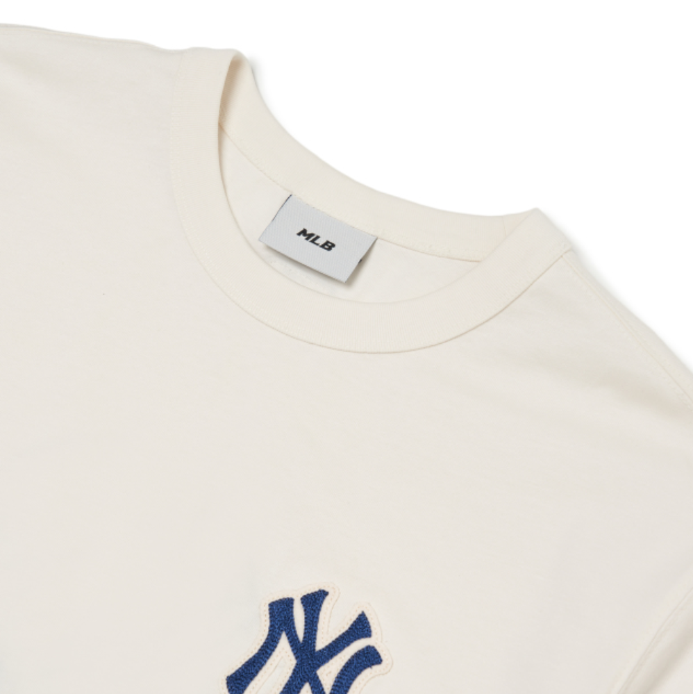  Áo thun MLB - BASIC MONOGRAM BACK LOGO SHORT SLEEVE T-SHIRT NEW YORK YANKEES - 3ATSM2023-50CRS 