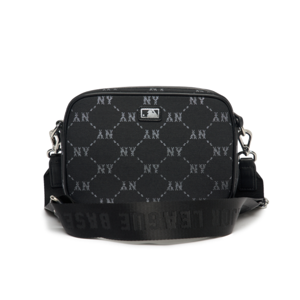 ★MLB Korea★ Diamond Monogram Sportive Hip Sack NY Black 3A Minhshop.vn - Túi MLB Diamond Monogram Sportive Hip Sack New