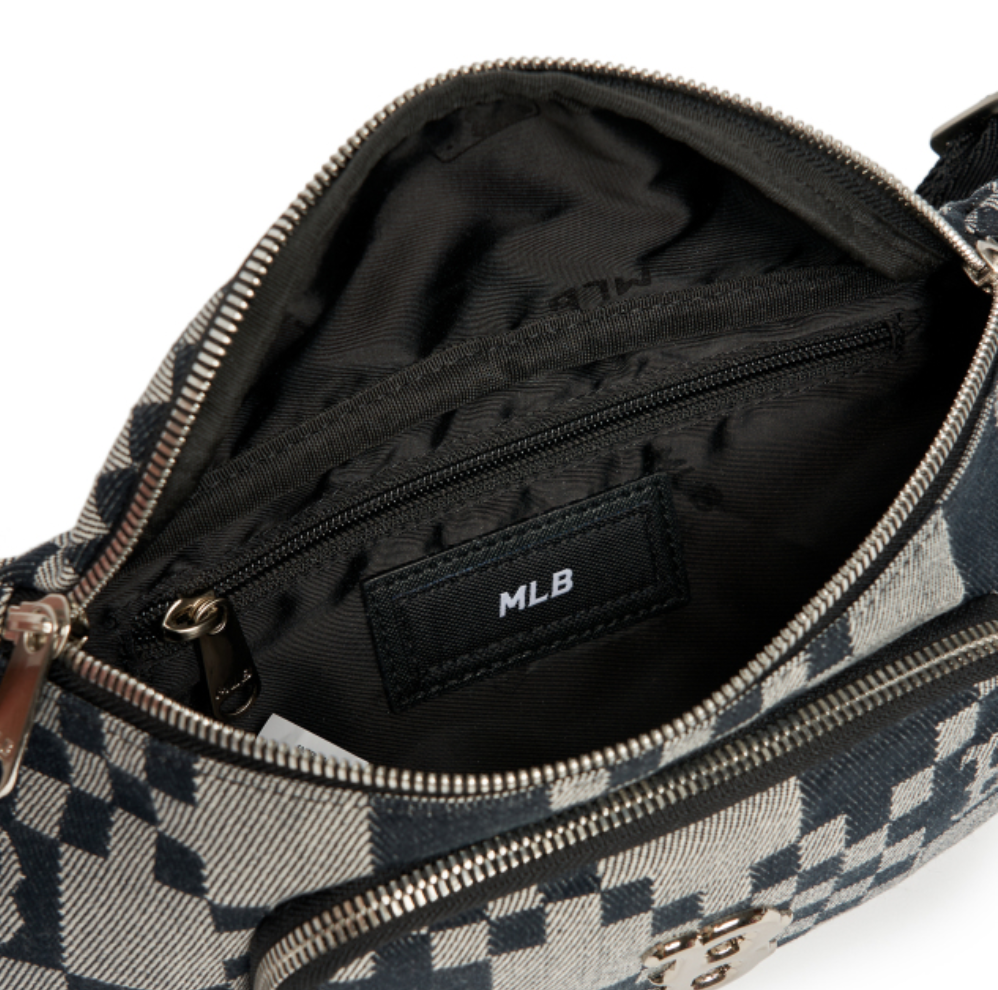  Túi Bao Tửi MLB Korea - CHECKERBOARD JACQUARD HIP HOP BOSTON RED SOX - 3AHSM082N-43BKS 