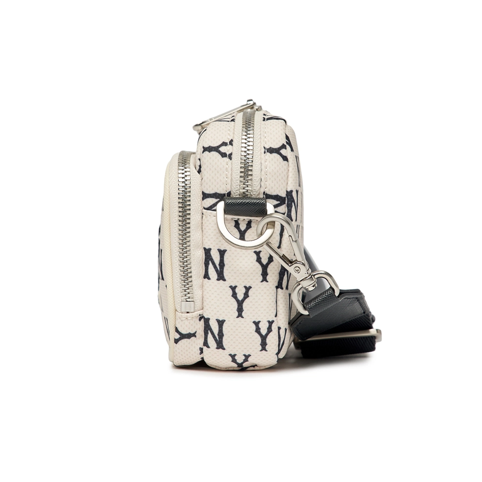  Túi Đeo Chéo MLB Korea - MONOGRAM MINI CROSSBODY BAG NEWYORK YANKEES - 3ACRS012N-50CRS 