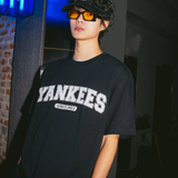  Áo thun MLB - VARSITY LOGO OVERFIT NEW YORK YANKEES - 3ATSV0633-50BKS 