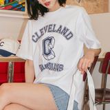  Áo thun MLB - VARSITY OVERFIT CLEVELAND GUARDIANS - 3ATSV0233-45WHS 