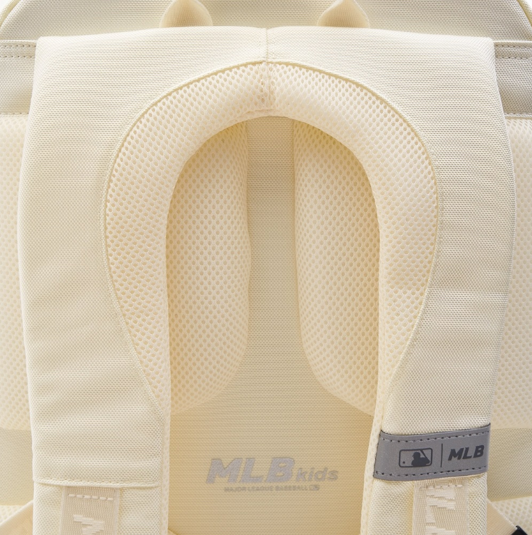  Balo MLB Korea - Dia Monogram Embossed School Bag NY Yankees Cream - 7ABKMD14N-50CRS 