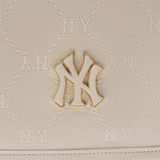  Balo MLB Korea - Dia Monogram Embossed School Bag NY Yankees Cream - 7ABKMD14N-50CRS 