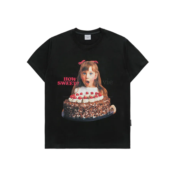  Áo thun Acmé de la vie - ADLV BABY FACE CHOCOLATE CAKE GIRL LETTERING BLACK 