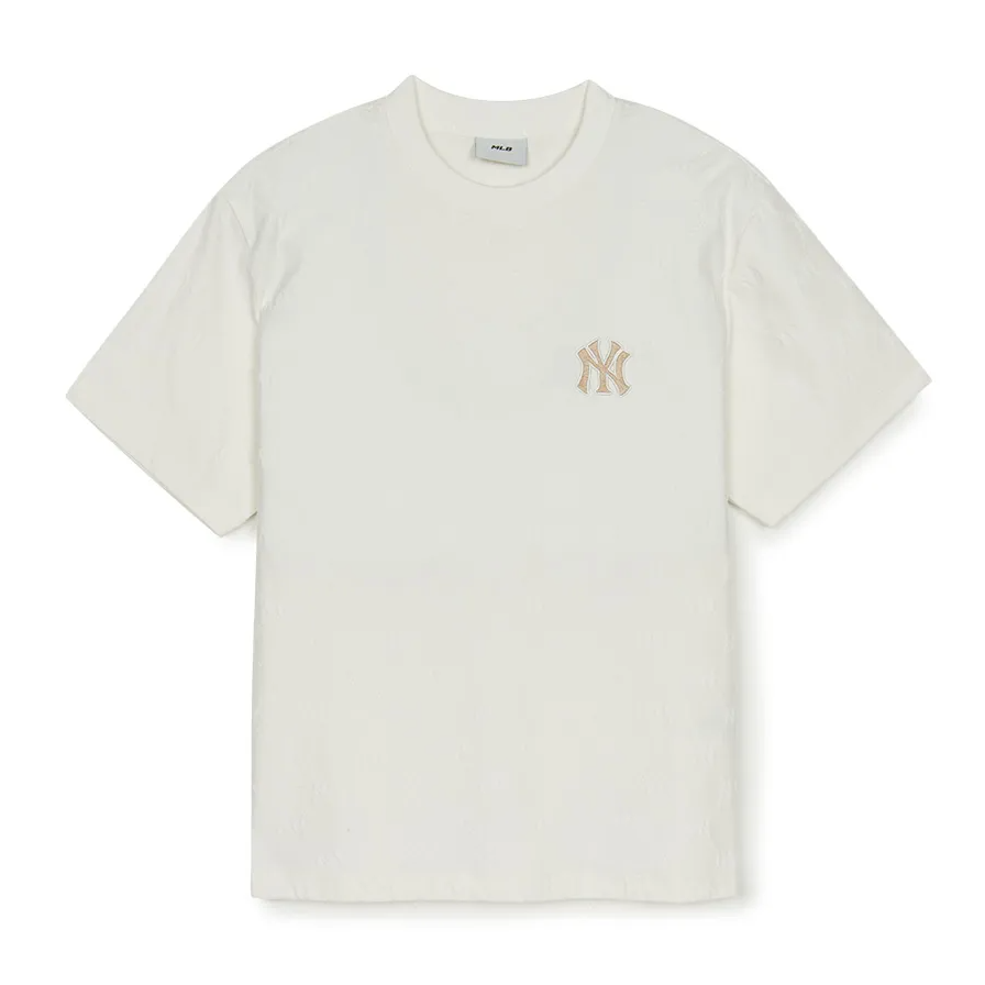  Áo thun MLB Dia Monogram Tonal Jacquard Over Fit T Shirts NY Yankees 3ATSM1353-50IVS 