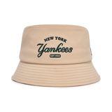  Nón Bucket MLB - Varsity Lettering Bucket Hat New York Yankees L.Sand - 3AHTV013N-50SAL 