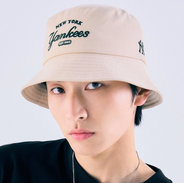 Nón Bucket MLB - Varsity Lettering Bucket Hat New York Yankees L.Sand - 3AHTV013N-50SAL