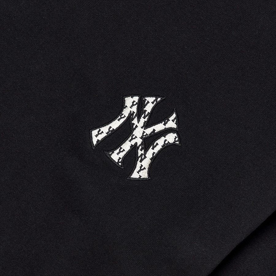 ☆MLB Korea☆ Classic Monogram Gradient Overfit Man to Man N ÁO SWEATER MLB CLASSIC MONOGRAM OVER NEW YORK YANKEES