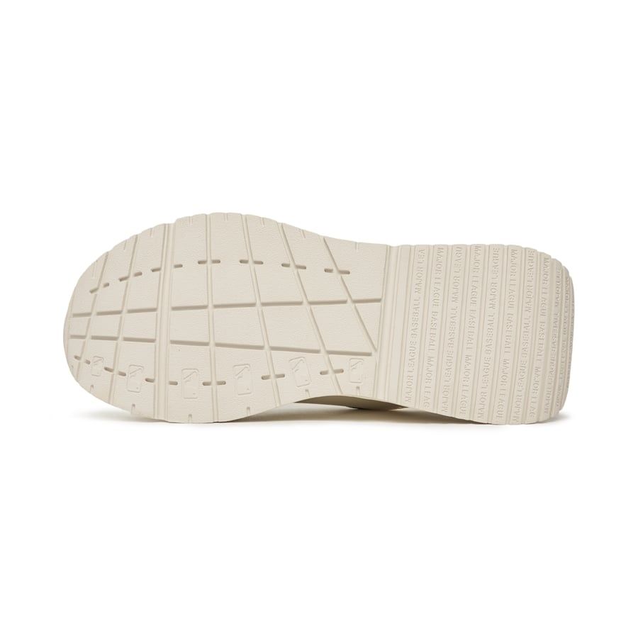  Giày MLB Chunky Runner Boston Red Sox Ivory - 3ASHRJ13N-43IVS 
