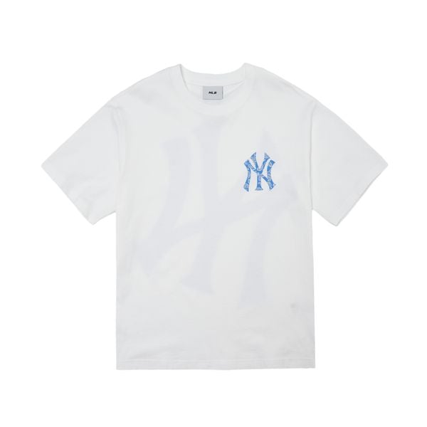  Áo thun MLB - PAISLEY MEGA LOGO T-SHIRT NEW YORK YANKEES - 3ATS53023-50WHS 