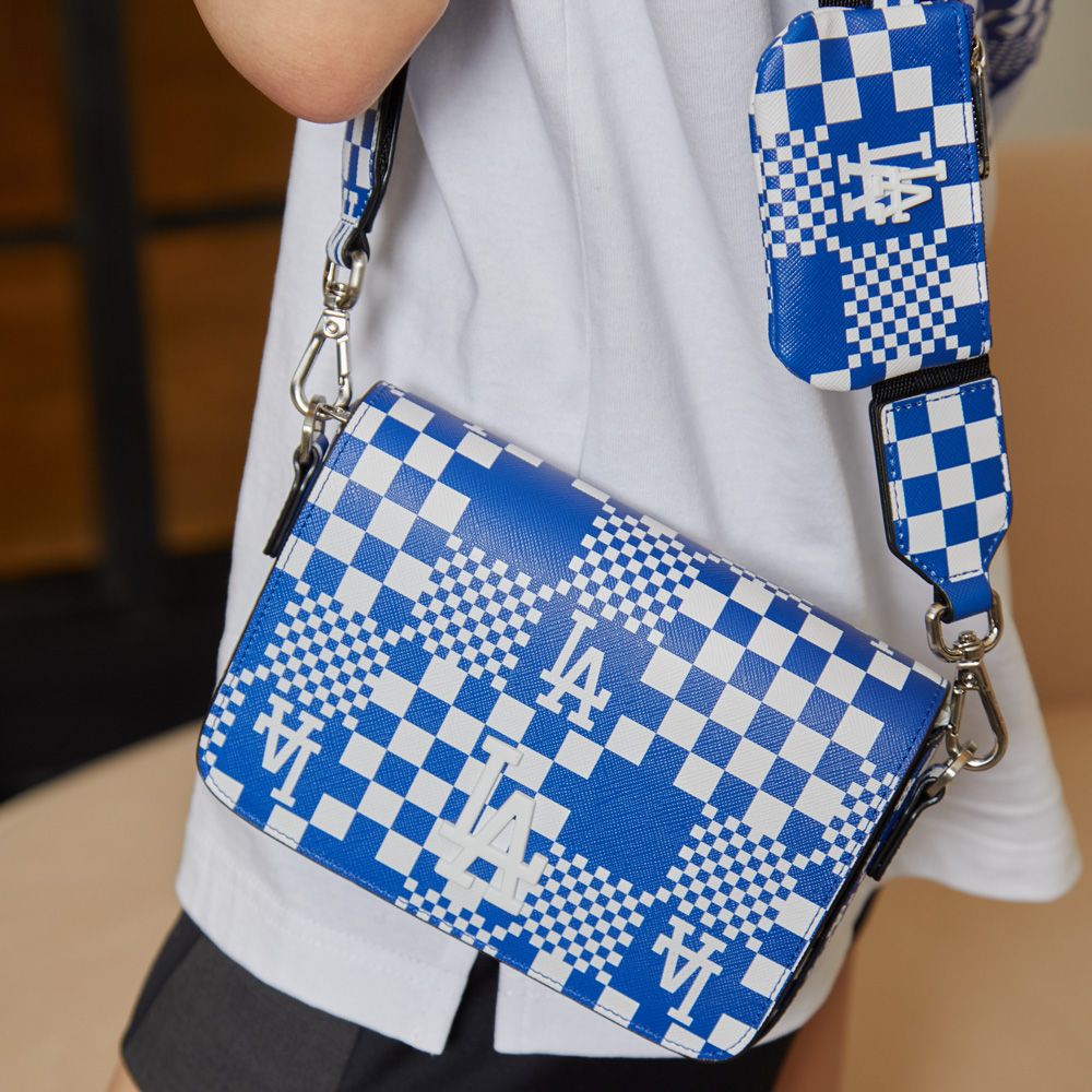  Túi MLB Korea - CHECKERBOARD MINI CROSS BAG LA DODGERS - 3ACRS042N-07BLD 