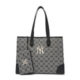 ★MLB Korea★ Classic Monogram Jacquard Shopper Bag BOS LBei Classic MONOGRAM Jacquard Shopper Bag NEW YORK YANKEES - MLB