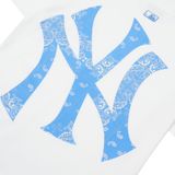  Áo thun MLB - PAISLEY MEGA LOGO T-SHIRT NEW YORK YANKEES - 3ATS53023-50WHS 