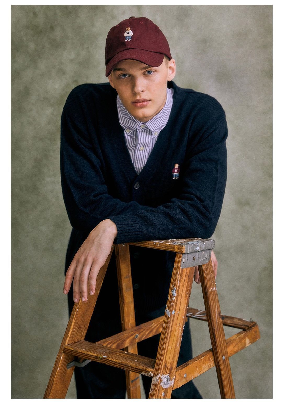  Áo Cardigan WHOAU - Steve V-Neck Cardigan - WHCKC4813U 