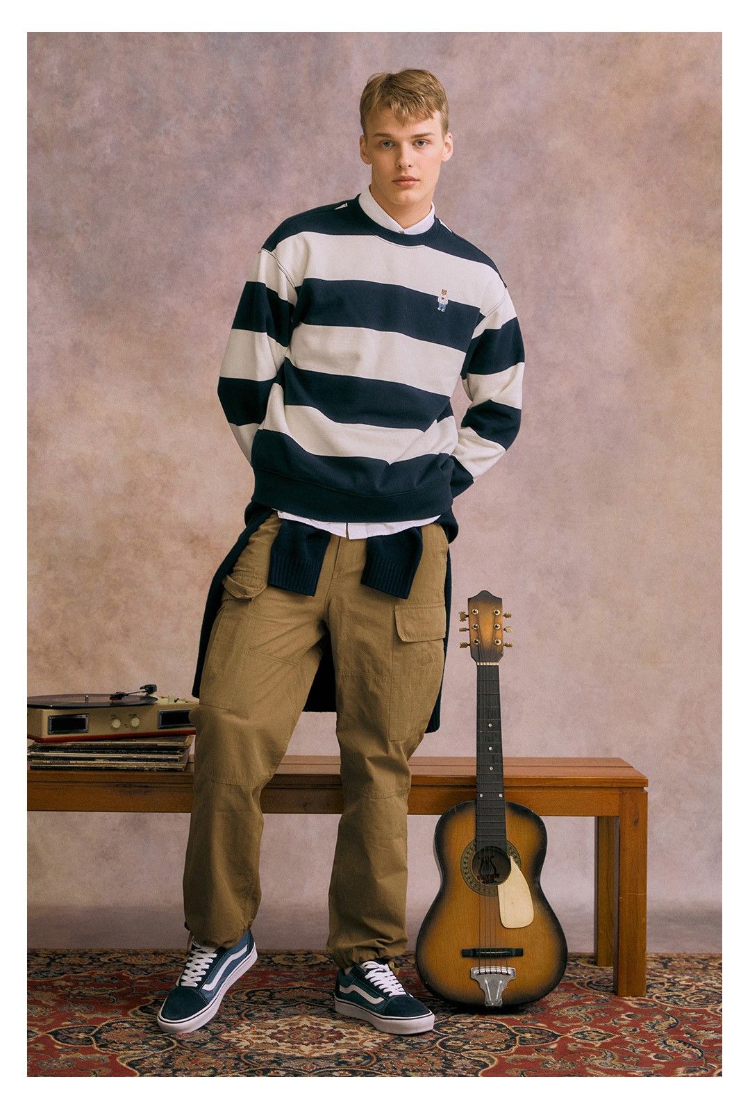  Áo Sweater WHO.A.U - Striped Steve Sweatshirt - WHMWC4931U 