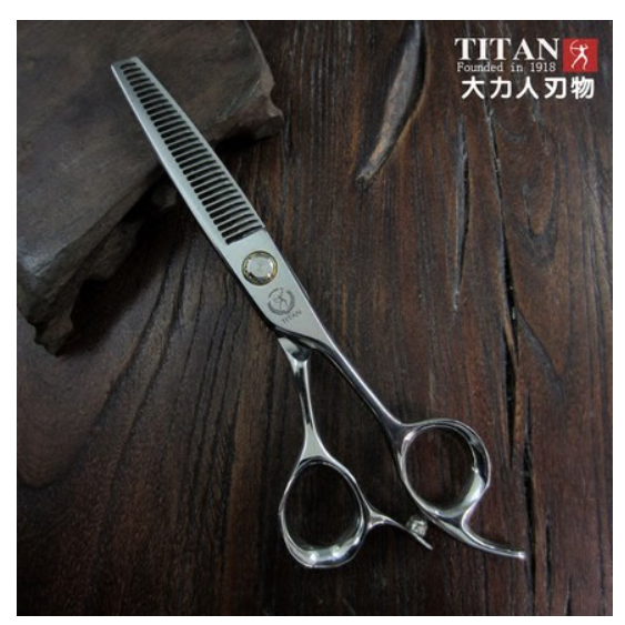 KÉO TỈA TÓC TITAN TT10