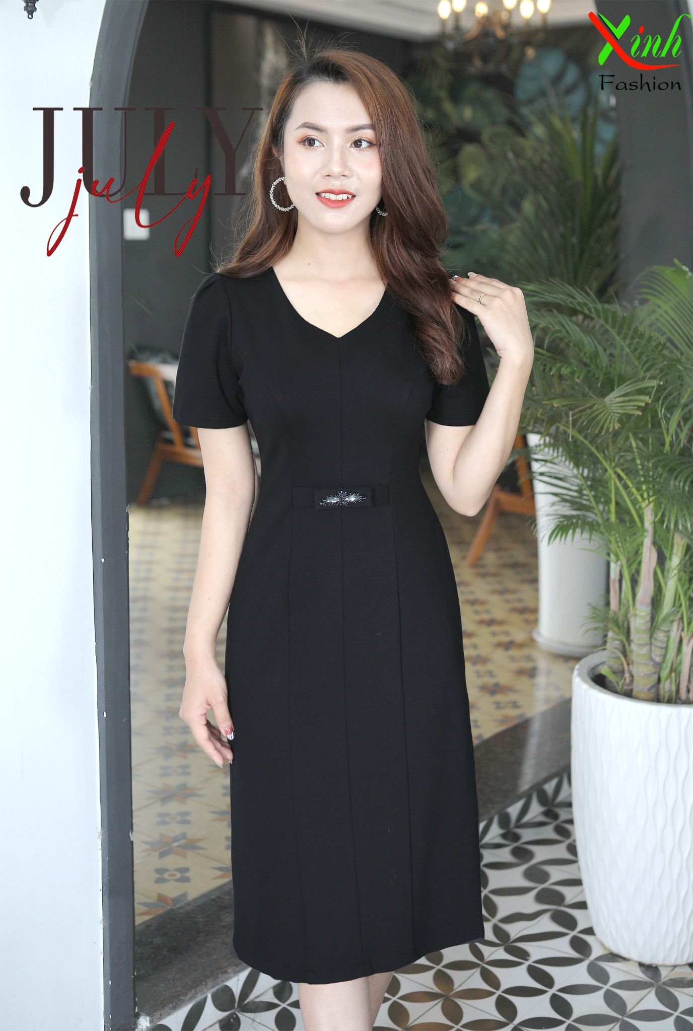Đầm Suông Cổ Đức Kẹp Bấu Mí NKDV2206007