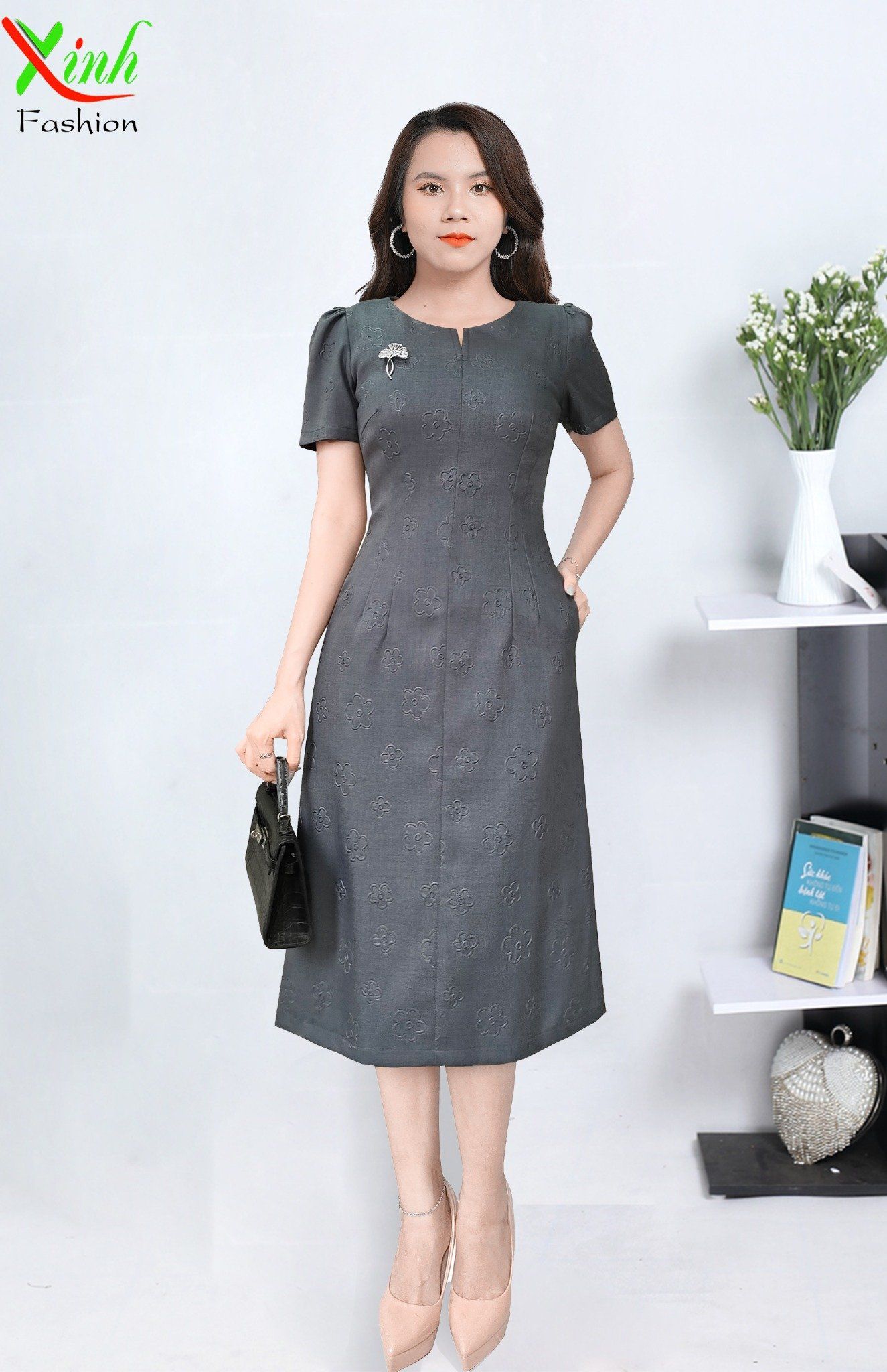 Đâm Suông A Basic Xám Vân Hoa Nổi Thanh Lịch DL524