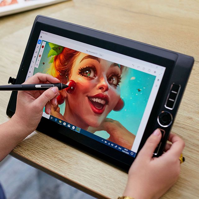 Bảng vẽ Wacom MobileStudio Pro 13 (i7, 512GB) DTHW-1321H