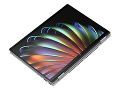 Laptop HP Envy x360 14-fa0045AU/AMD R7 8840HS/32GB RAM/1TB SSD/AMD Graphics/14