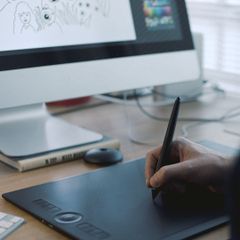 Bảng vẽ Wacom Intuos Pro L PTH-860