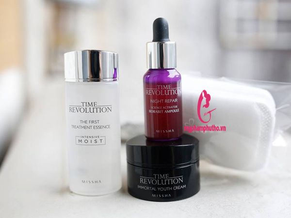 Bộ kit Time Revolution Vitality Miniature Set Missha