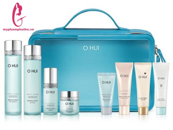 Bộ Ohui Miracle Aqua special set toner + sữa dưỡng + kit sữa tắm