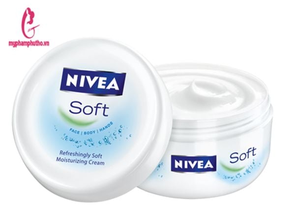 Kem dưỡng ẩm Nivea Soft 200ml