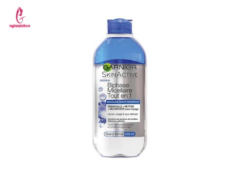 Nước tẩy trang Garnier màu xanh lam