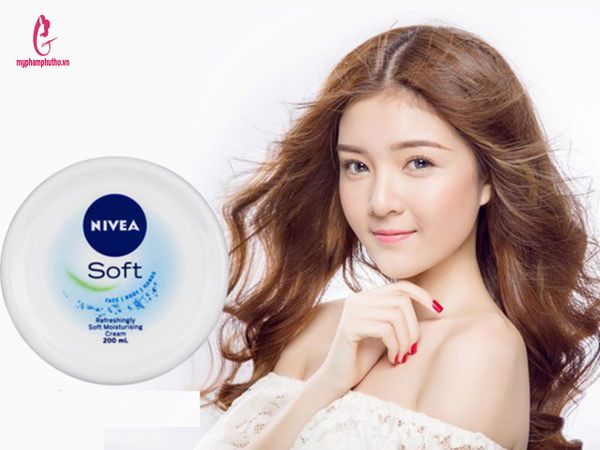 review Kem dưỡng ẩm Nivea Soft 200ml