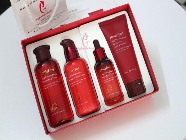 set innisfree lựu đỏ 4 món