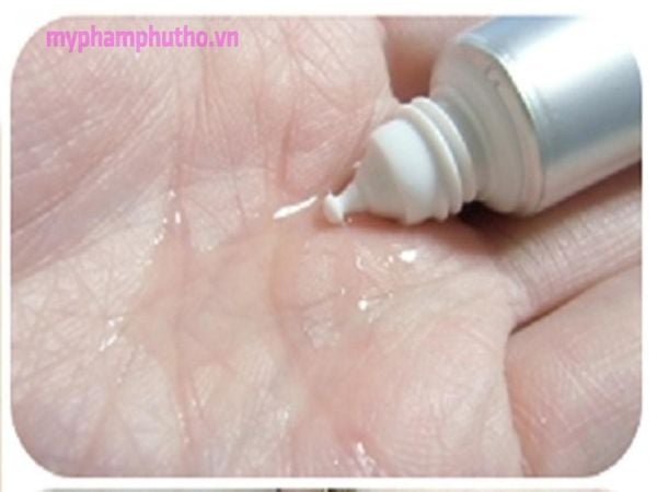 Serum Vitamin C Melano CC Rohto