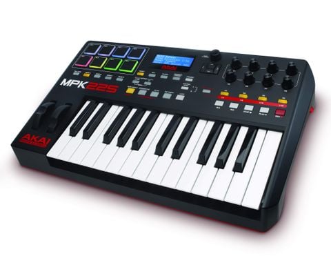 Akai MPK225