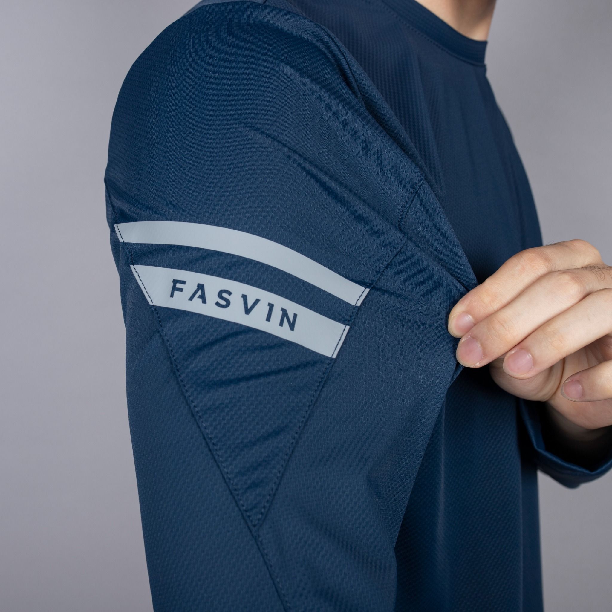  Áo thun dài tay nam Fasvin AD23598 chất vải Nylon cao cấp mềm mại co giãn hàng đẹp chính hãng 