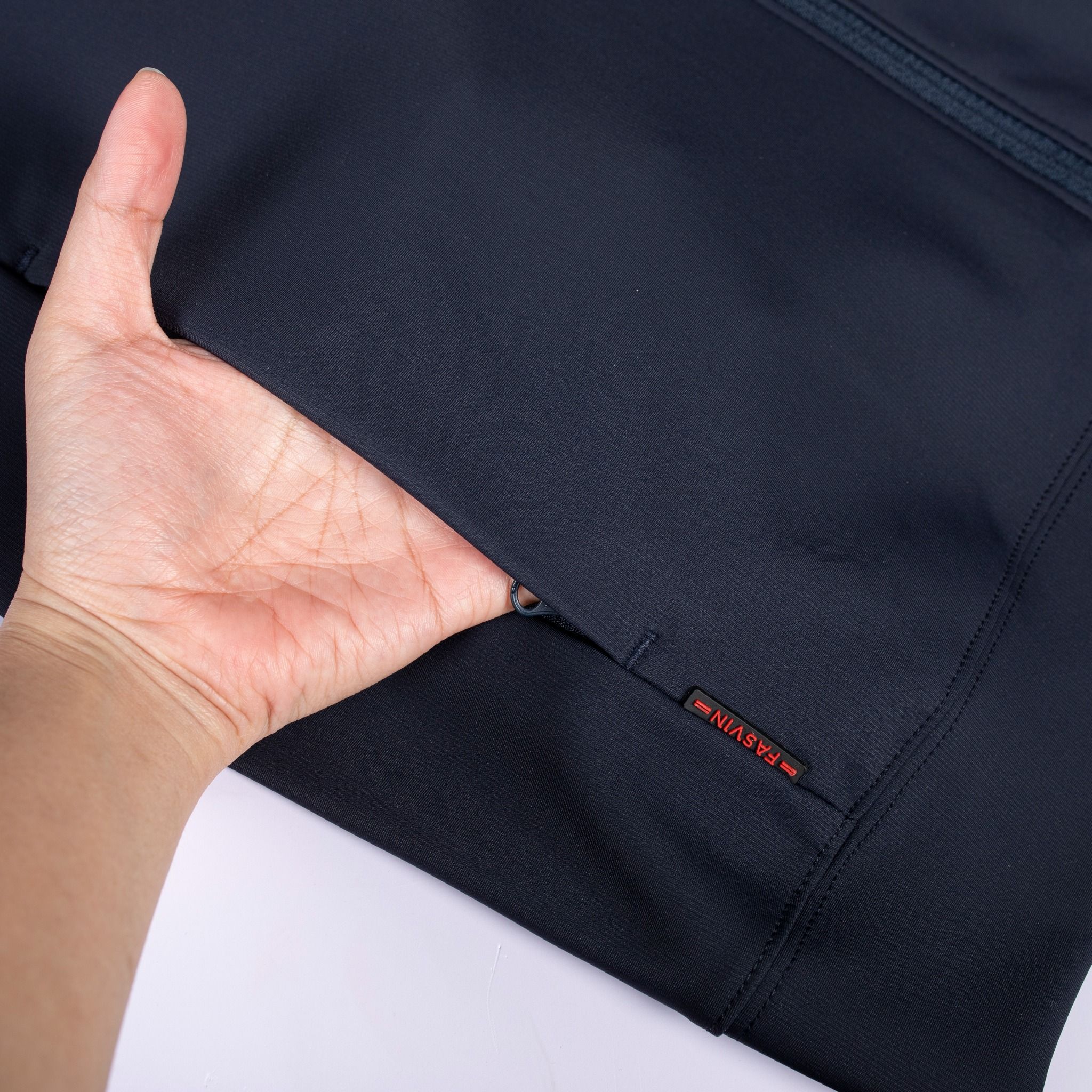  Bộ quần áo thể thao nam chất nỉ thun 01 lớp Fasvin BT24642 vải Nylon cao cấp co giãn thoải mái chất lượng tốt 