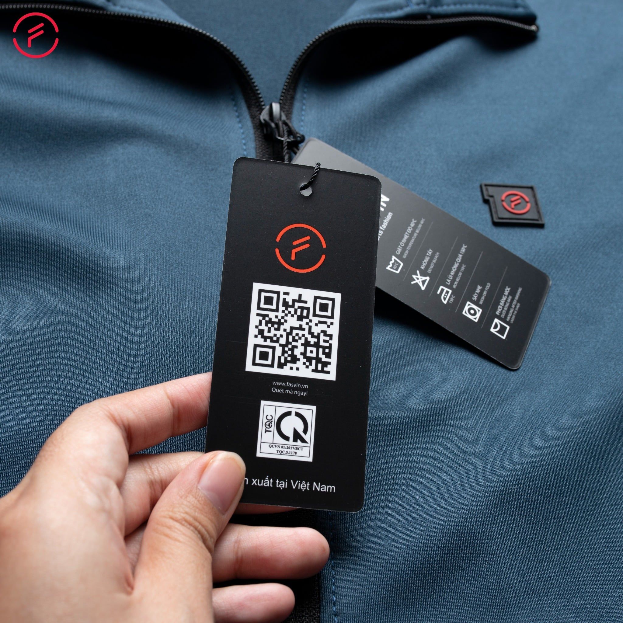  Bộ quần áo thể thao nam Fasvin vải thun 01 lớp co giãn thoải mái BT22547 