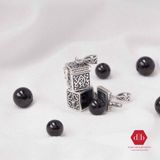  Lucky Flower Cube Box Pendant- Mặt Dây Chuyền Đựng Đá Thiên Nhiên Hộp Vuông Hoạ Tiết Cỏ Bốn Lá - MDC280 