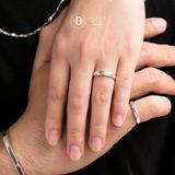  Couple Rings - Nhẫn Cặp Bản Trơn 1 Line Chéo 1 Viên Đá- 2488NH 