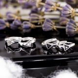  Hoa Tai Khoen Tròn Bạc 925 Đính Đá Tam Giác Trắng/Đen White & Black Triangle Stone Hoops 2426BTK 