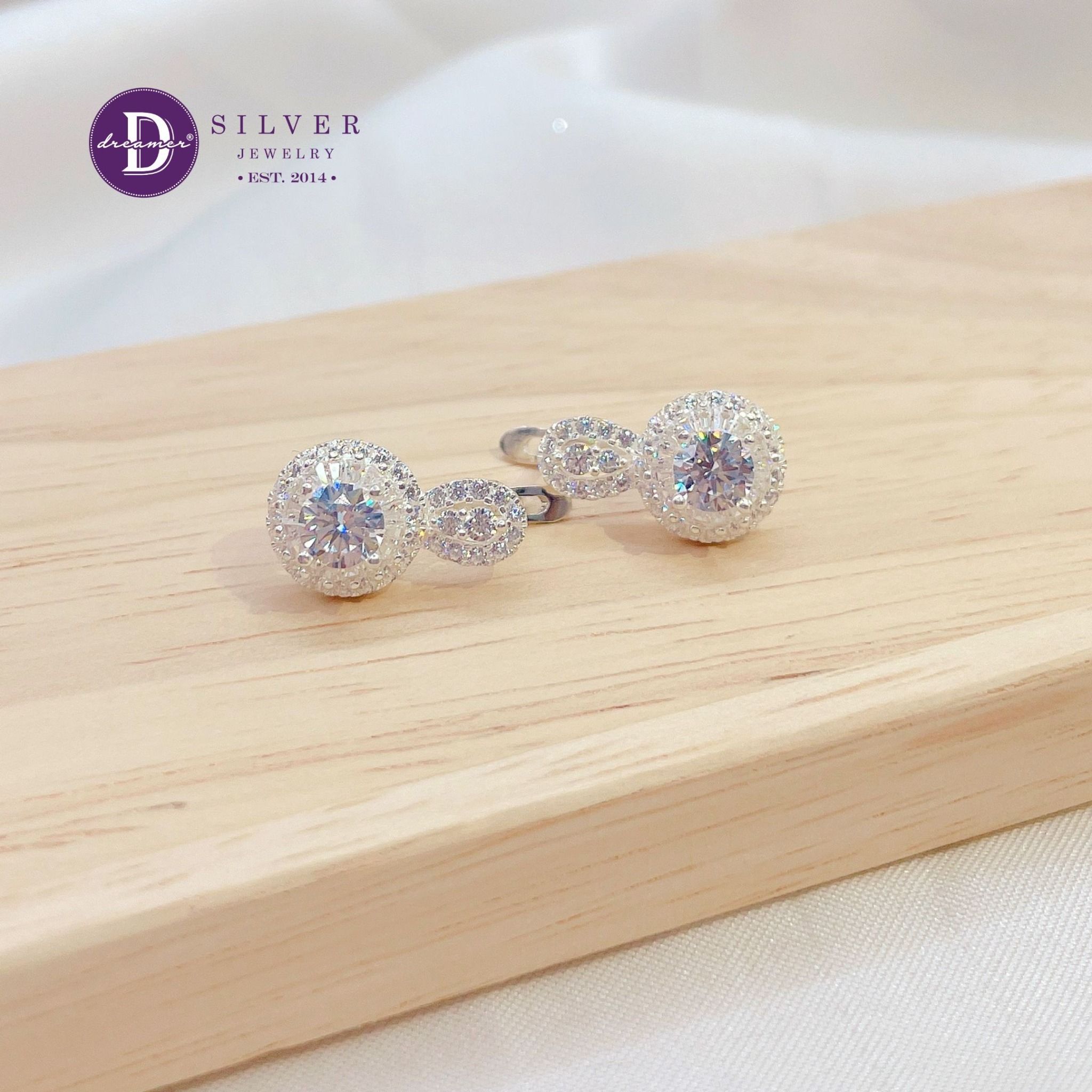  Diamond Button Silver Earrings - Bông Tai Khoen Premium Diamond Button Đá Chủ 5li Ddreamer - P3074BTH 