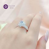  Silver Ring - Nhẫn Bạc 925 Cao Cấp - Nhẫn Premium Hoa Tuyết Đính Đá Baguette Đá Chủ 5.5li Đai 2 Line Đá - P2626NH - Ddreamer 