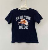  Áo thun PL4CE xanh đen small town dude bé trai 