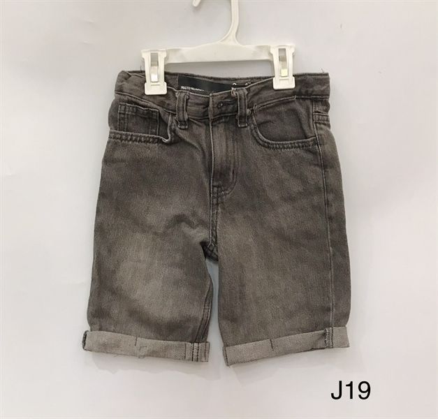  Quần short jean C&J mã J19 bé trai 