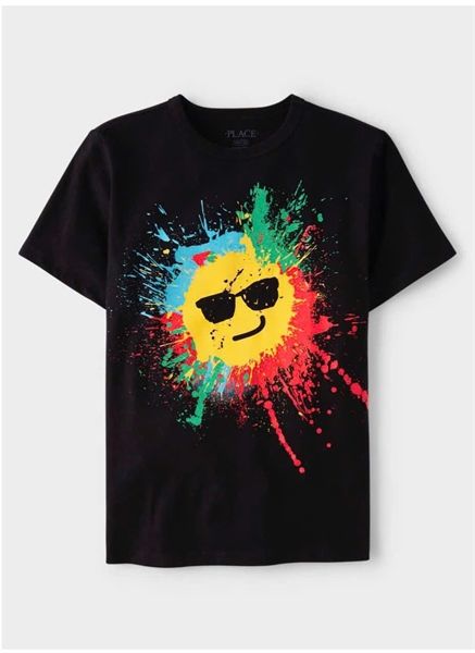  Áo thun PL4CE đen mặt cười bé trai 