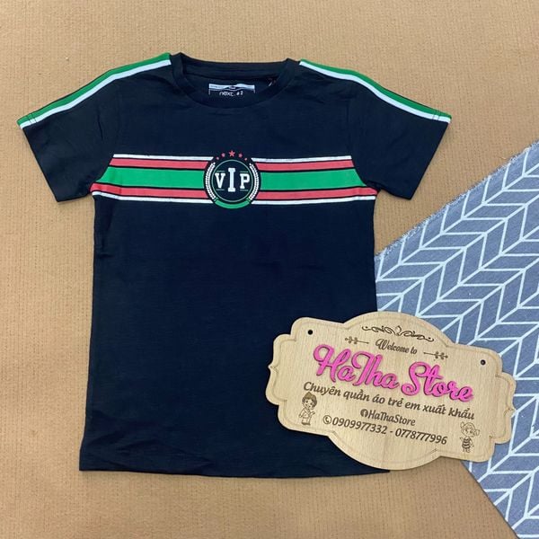  Áo thun NEXT đen chữ Vip bé trai 