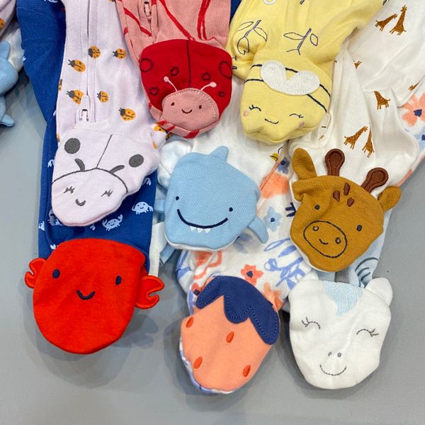  (6M) Body vớ C4RTER đỏ loved bé trai 5-7kg 