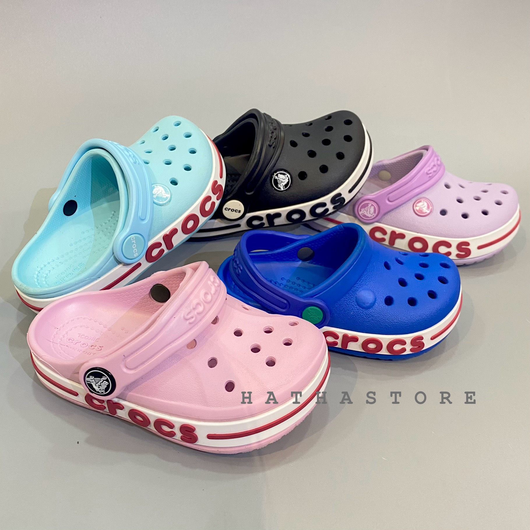  Dép CR0CS tím viền chữ bé gái trai 