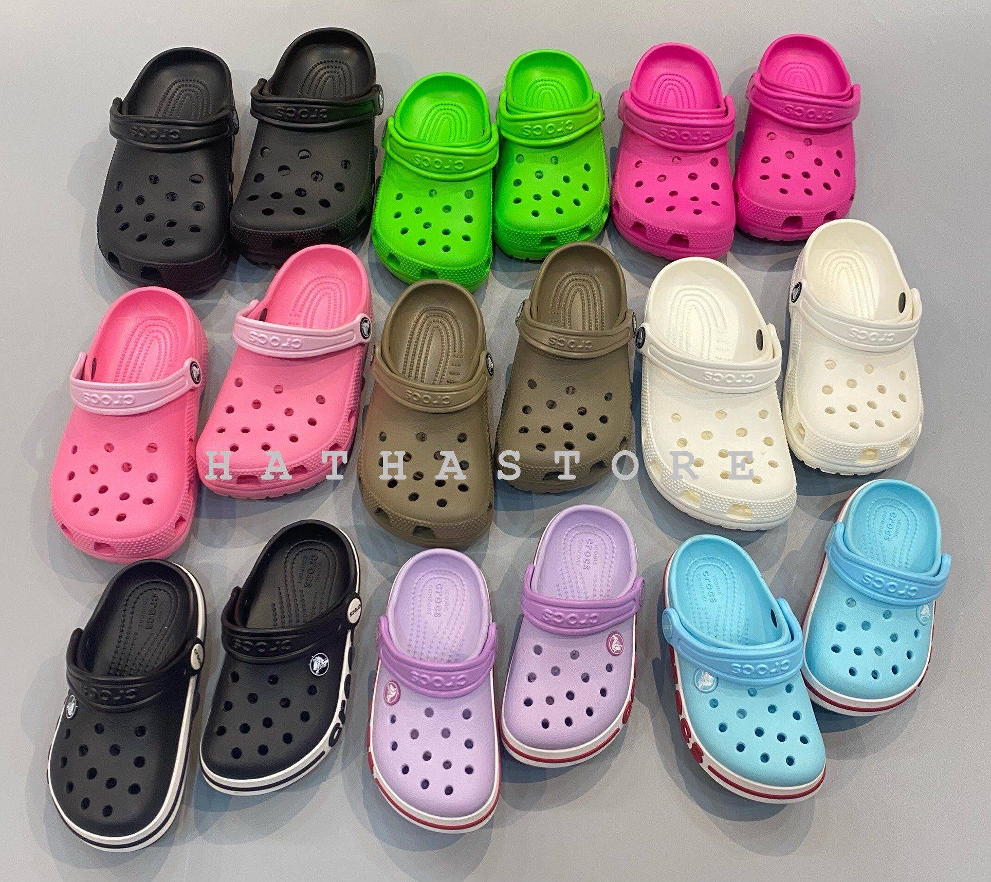  Dép CR0CS tím viền chữ bé gái trai 